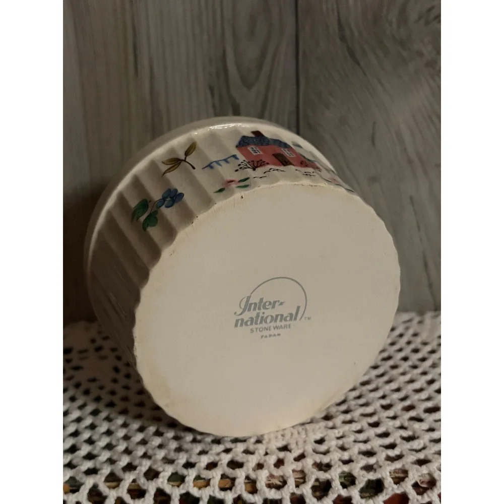 International Heartland Stoneware Ramekin Fluted Dish Japan